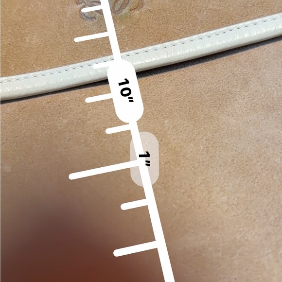 💯Loewe Tan and Cream Suede Crossbody Bag - Picture 14 of 16